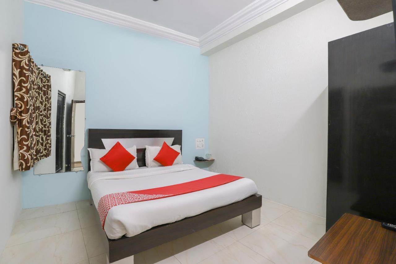 Hotel Jasmine Ahmedabad Esterno foto