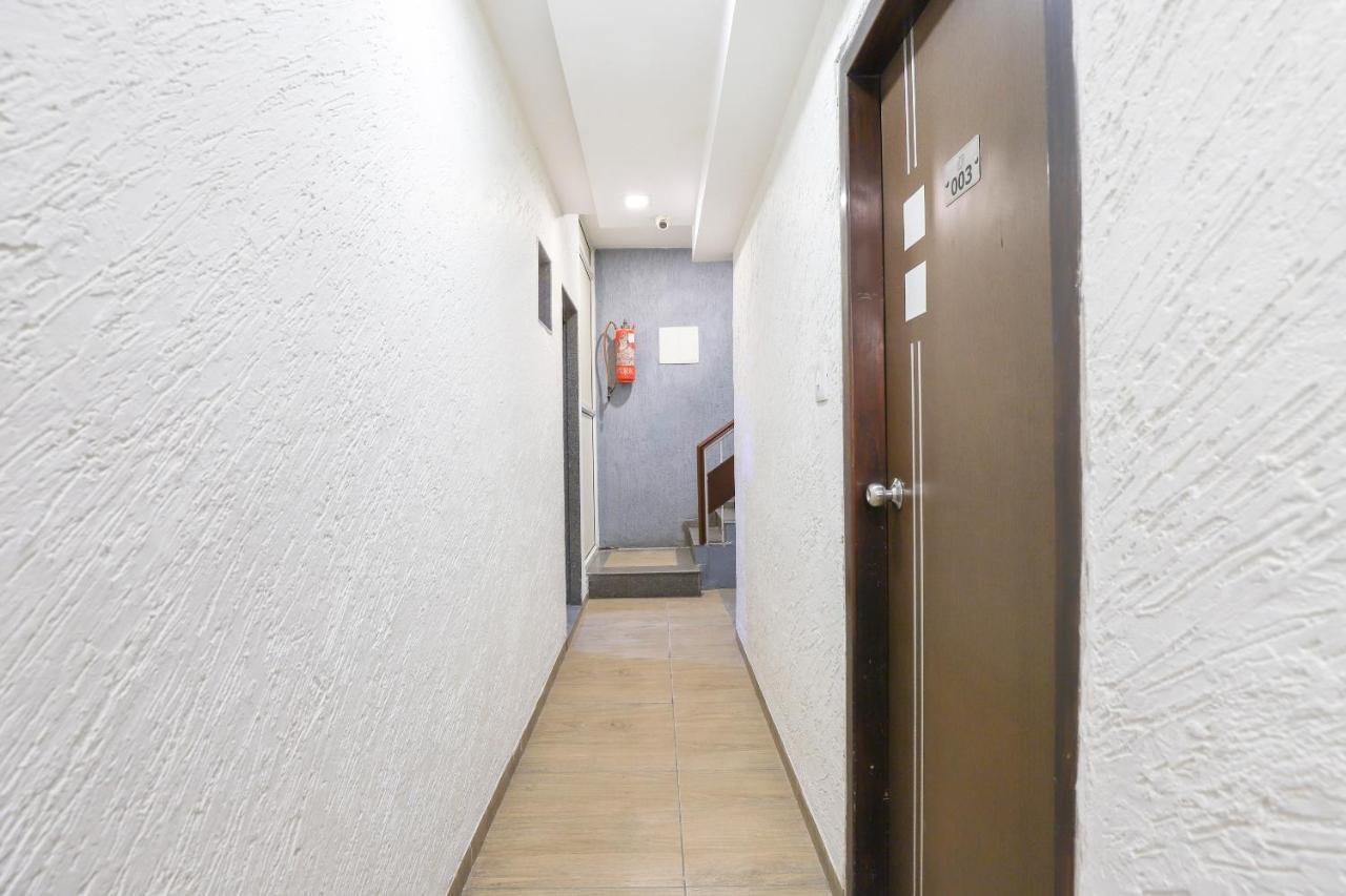 Hotel Jasmine Ahmedabad Esterno foto