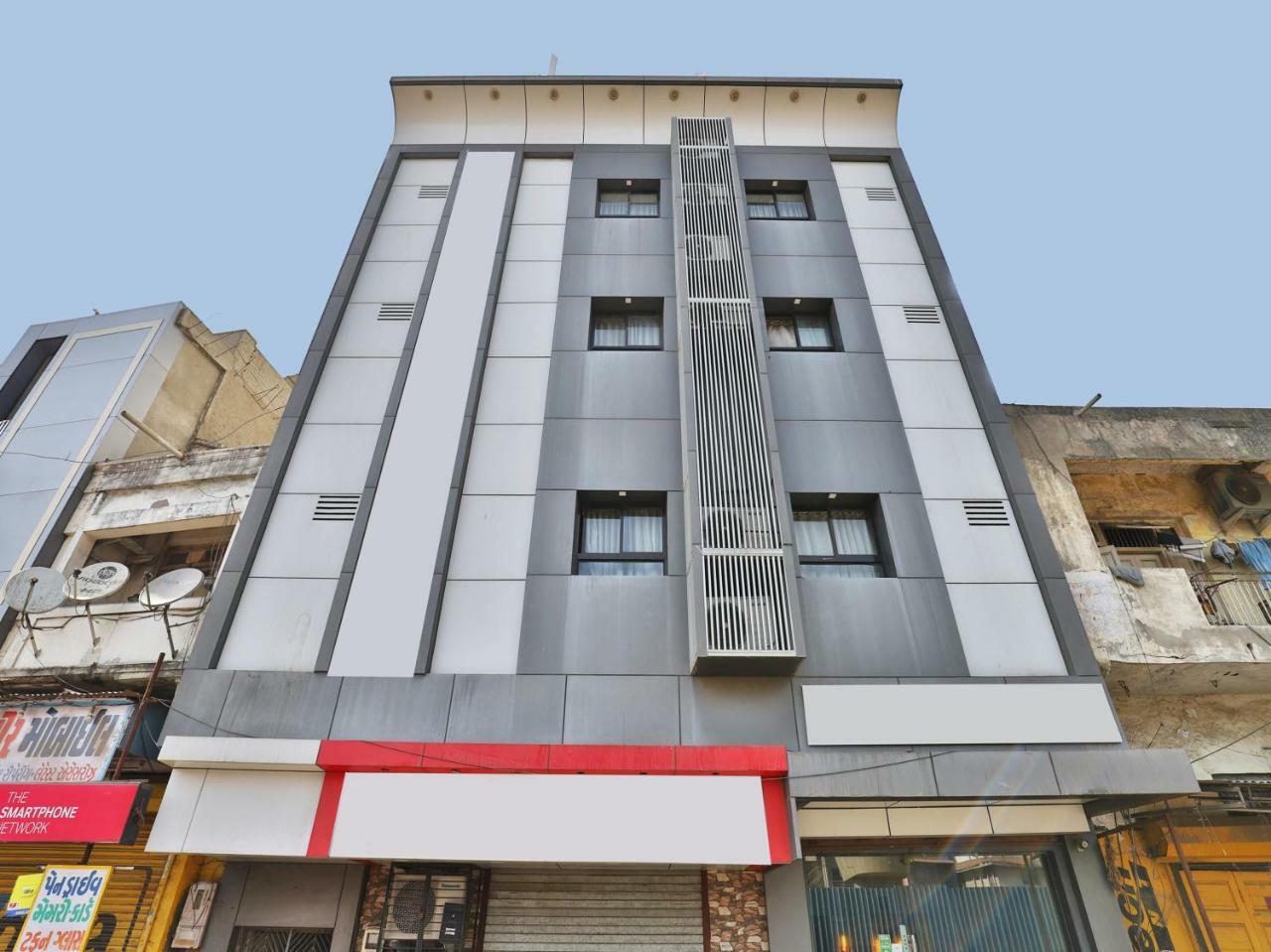 Hotel Jasmine Ahmedabad Esterno foto